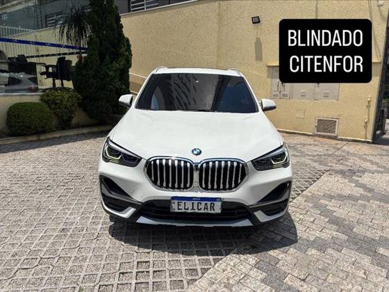 BMW X1 2.0 16V TURBO ACTIVEFLEX SDRIVE20I 4P AUTOMÁTICO BMW X1 2.0 16V TURBO ACTIVEFLEX SDRIVE20I 4P AUTOMÁTICO